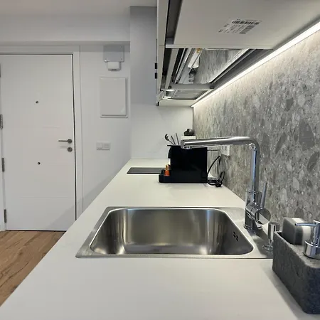 Apartment Deanes Califa 5