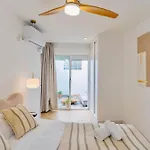 Deanes Califa 5 Apartment *