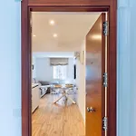 Apartment Deanes Califa 5 *