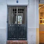 Deanes Califa 5 Apartment *