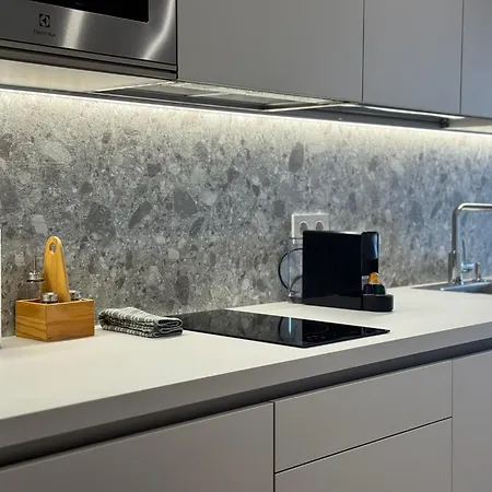 Deanes Califa 5 * コルドバ