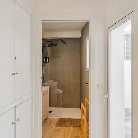Deanes Califa 5 Апартаменты *