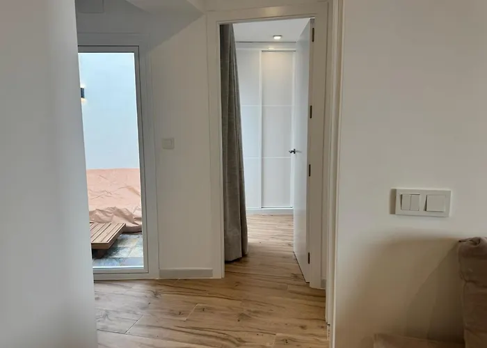 Deanes Califa 5 Апартаменты *